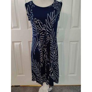 Sleeveless Textured Navy and White  Womens Dress Size 6 NWT